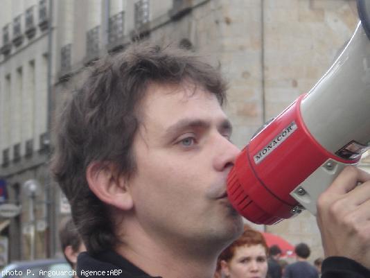 Gael Roblin lors d'une manifestation contre la venue du  président Sarkoky à Rennes en septembre 2007.