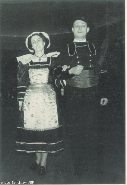 Bretons de Shanghai 30 juillet 1939 (2) - Lucia Robert.