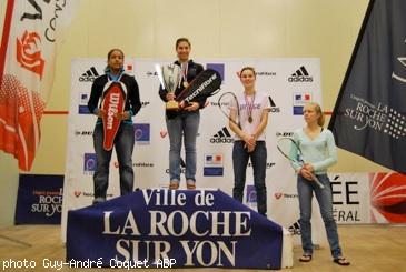 Le podium des moins de 19 ans chez les filles.