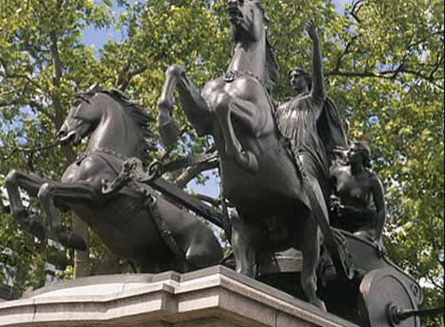 La statue de Boudica reine des Bretons Icenis (à Londres).