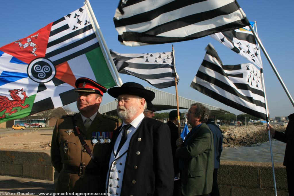 L\'union entre Bretons et Britanniques  à Saint-Nazaire