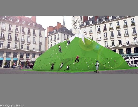 <b>Le <i>Voyage à Nantes</i> 2012. Place Royale. Le projet en image de synthèse sur le site web.</b> <b>Le <i>Voyage à Nantes</i> 2012. Place Royale. Le projet en image de synthèse sur le site web.</b>