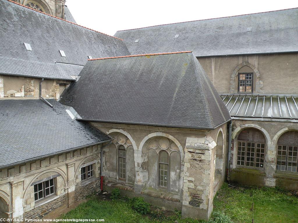 Cour intérieur de l’ancien couvent des Jacobins