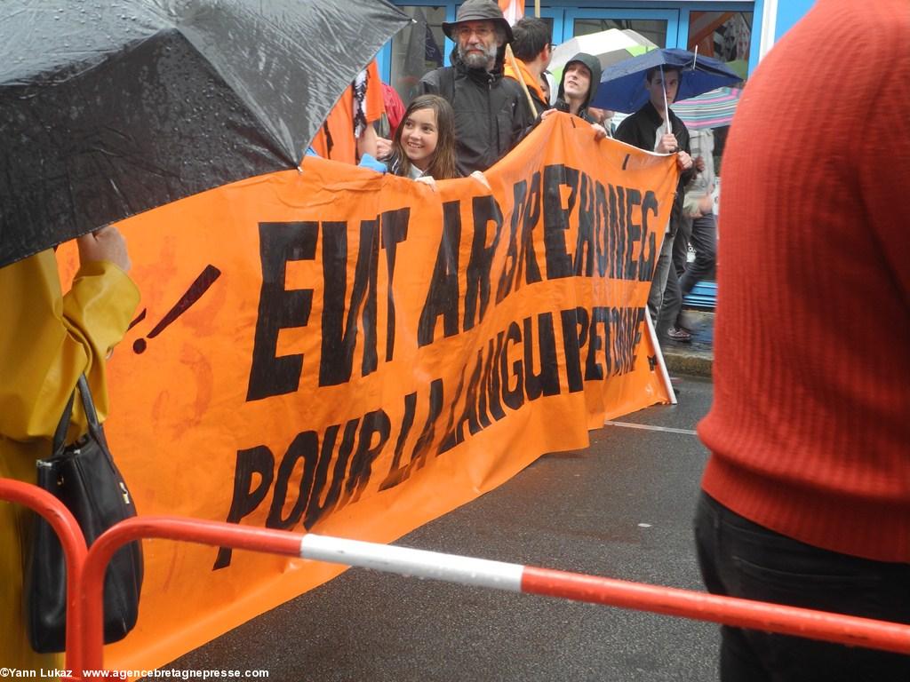 [Nantes, manifestation 28/06/2014], défilé. Banderole 