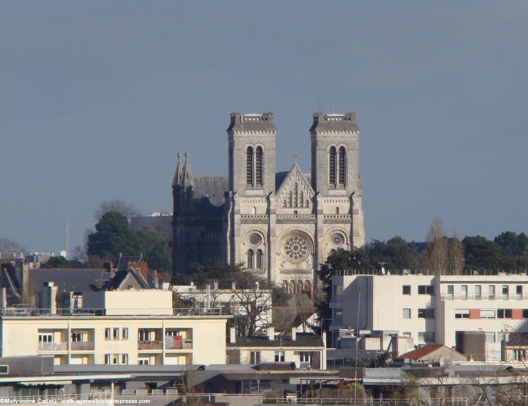 La basilique saint Donatien vue du 3e étage de la tour de Bretagne.