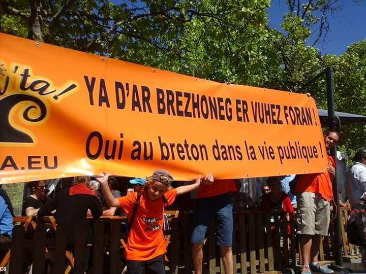 interceltic festical 2015 of Lorient (Brittany)  symbolic action to ask for the right for our language to be recognized and learned