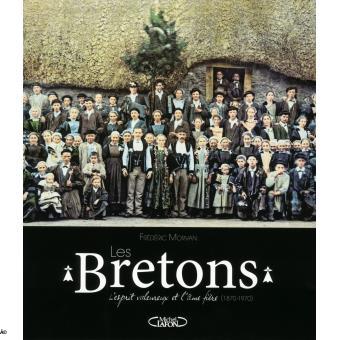 Les Bretons 1870-1970, l'esprit valeureux, l'âme fière, chez Michel Lafon, toujours en vente http://www.michel-lafon.fr/livre/1461-Les_Bretons_-_L_esprit_valeureux_et_l_ame_fiere_1870-1970.html