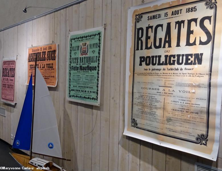 37- Autres affiches souvenirs des activités maritimes variées dans la région nantaise au XIXe siècle. De dr. à g. Le Pouliguen, Nantes, Sucé (sur Erdre), Trentemoult.