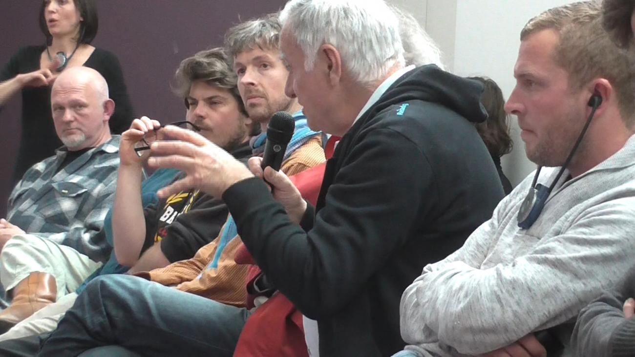 Débats en breton sur les luttes écologiques et sociales à Langonnet