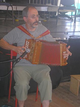 François Lemaire à l'accordéon