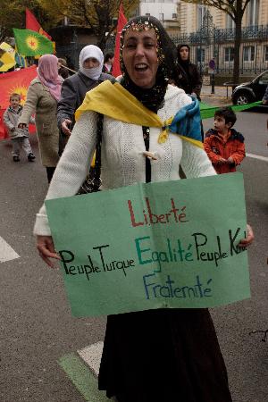 manifestation kurde à Rennes  10/11/07