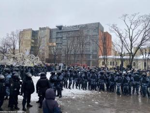 Ar poliserien e straedou Moskov e-pad ar vanifestadegou